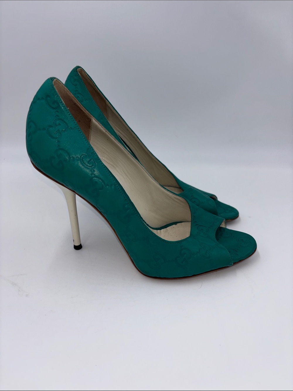 Gucci Teal Peep-Toe Stiletto Pumps with White Heel